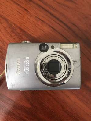Компактный фотоаппарат Canon