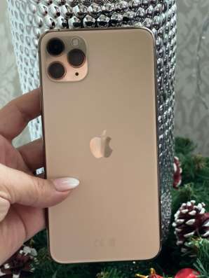 Продаю Apple iPhone 11 Pro 256Gb Gold