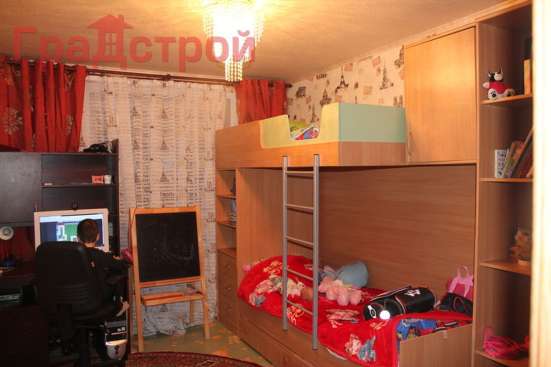 Продам двухкомнатную квартиру в Вологда.Жилая площадь 50  кв.м.Этаж 7.Дом кирпичный.