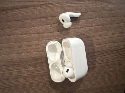 Наушники apple