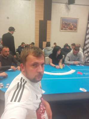 Игорь, 28 лет, хочет познакомиться