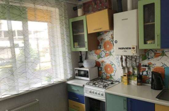 Продам однокомнатную квартиру в Краснодар.Жилая площадь 36  кв.м.Этаж 1.Дом кирпичный.
