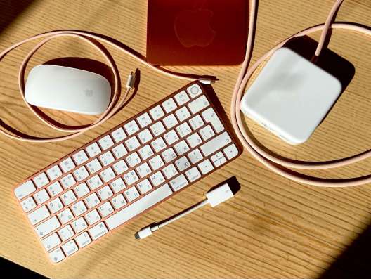 IMac 24 M1 8/256 gb в Красногорске