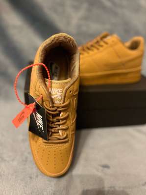 Кроссовки Nike в Москве