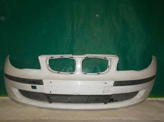 Передний бампер BMW 1er E87