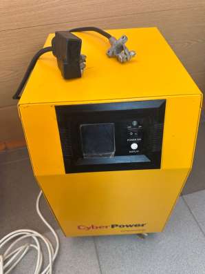 Инвертор, CyberPower CPS3000PIE