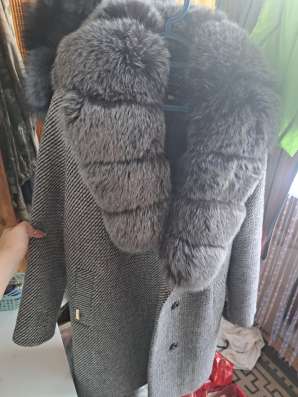 Пальто зимнее с мехом