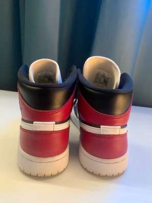 Кроссовки Jordan 1 в Москве