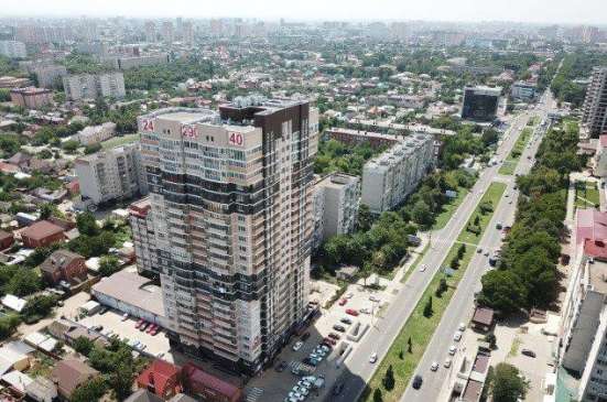 Продам двухкомнатную квартиру в Краснодар.Жилая площадь 67  кв.м.Этаж 2.Дом монолитный.