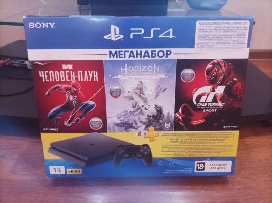 Продам Sony PlayStation 4 Slim фото 3