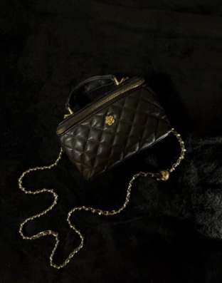 Сумка кросс-боди Chanel