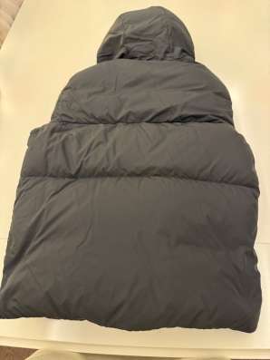 Продам пуховик Moncler в Сходне