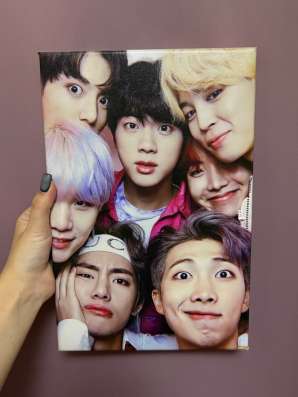 картина bts