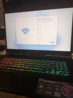 Продам ноутбук MSI Katana B12VFK-463XRU черный