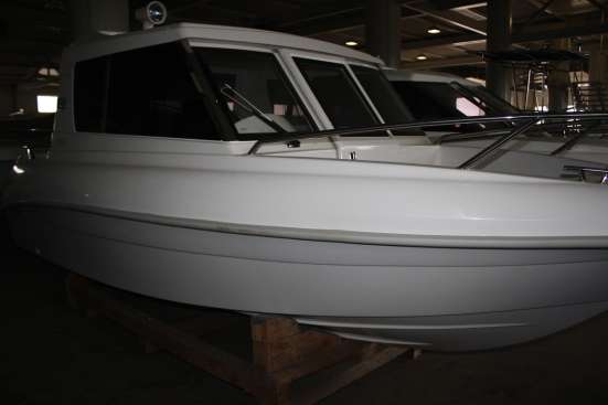 Купить лодку (катер) Vympel 5400 MC