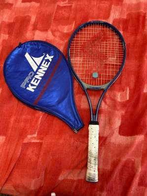 Tenis raketi