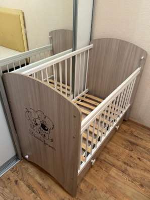 Продам кровать детскую