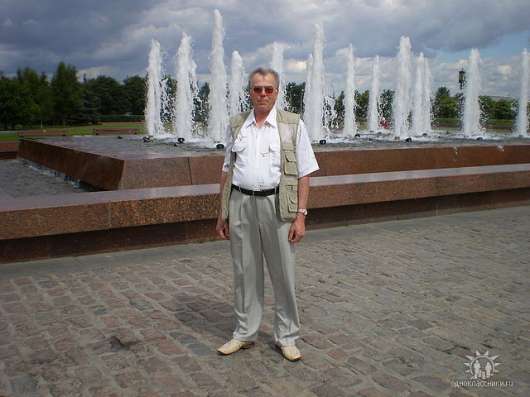 Виктор Николаевич, 69 лет, хочет пообщаться