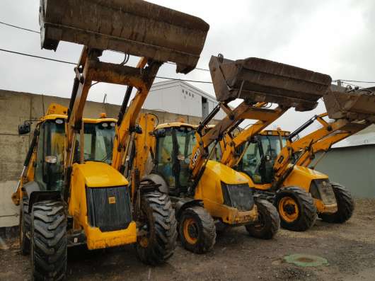 Аренда экскаватора погрузчика JCB