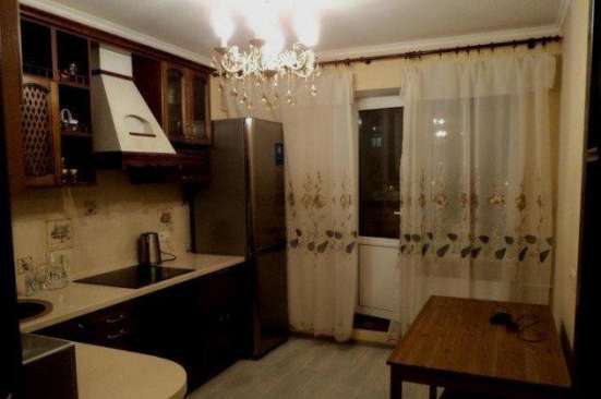 Продам однокомнатную квартиру в Краснодар.Жилая площадь 38  кв.м.Этаж 5.Дом кирпичный.