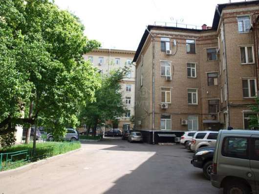 Продам четырехкомнатную квартиру в Москве. Жилая площадь 120 кв.м. Этаж 4. Дом кирпичный. в Москве фото 11