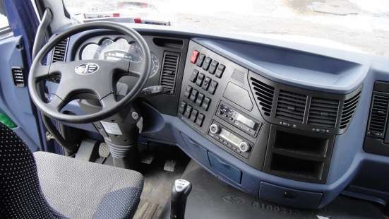 Самосвал FAW 6х4 CA3250P66K2T1E4 в Челябинске фото 3