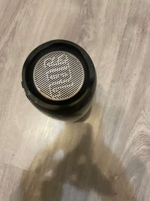JBL колонка