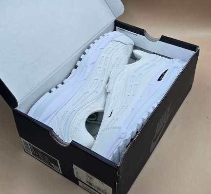 Кросовки Nike Air Max в Красноярске