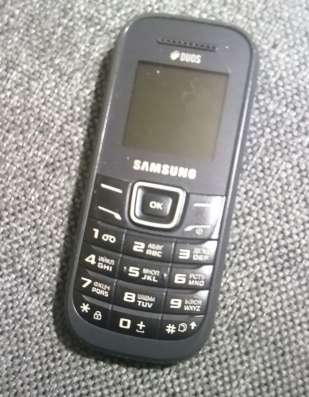 Мобильный телефон GT-E1202i  2sim