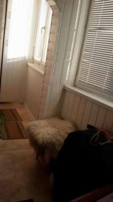 Продам трехкомнатную квартиру в Балашихе. Жилая площадь 63 кв.м. Дом панельный. Есть балкон.