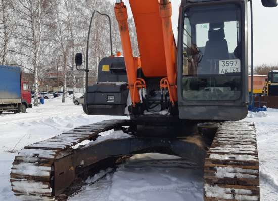 Экскаватор Hitachi в Тольятти фото 9