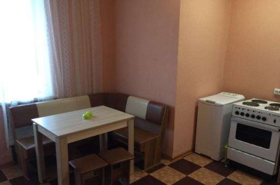 Продам однокомнатную квартиру в Краснодар.Жилая площадь 42  кв.м.Этаж 5.Дом кирпичный.