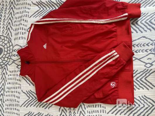 Продаю ветровку adidas в Якутске фото 3