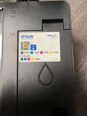 Мфу цветной лазерный принтер epson в Санкт-Петербурге фото 3