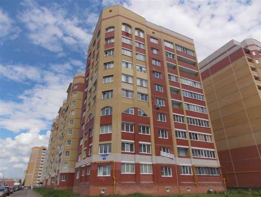 Продам однокомнатную квартиру в Тверь.Жилая площадь 43  кв.м.Этаж 8.Дом кирпичный.