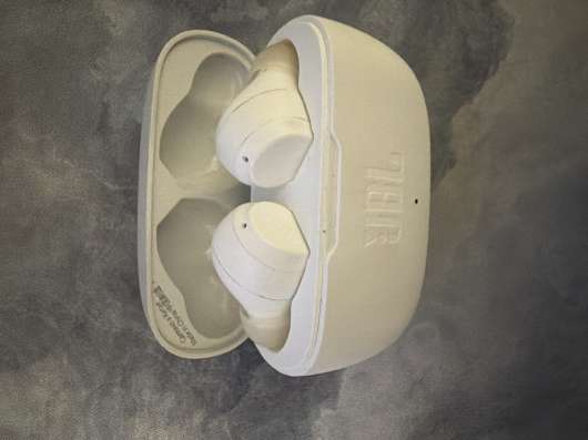 Бес проводные наушники JBL