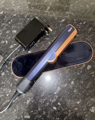 выпрямитель Dyson airstrait в Сочи фото 18