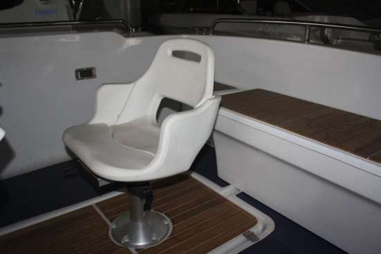 Купить лодку (катер) Vympel 5400 Fisher в Рыбинске фото 8