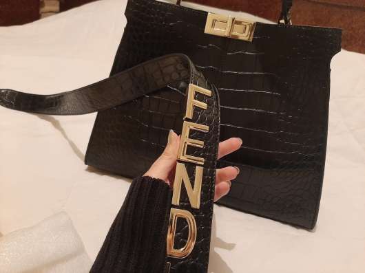 Оригинальная сумка FENDI фото 3