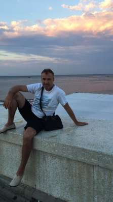 Айрат, 53 года, хочет пообщаться