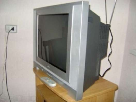 Телевизор LG RT-21FE60RX LG