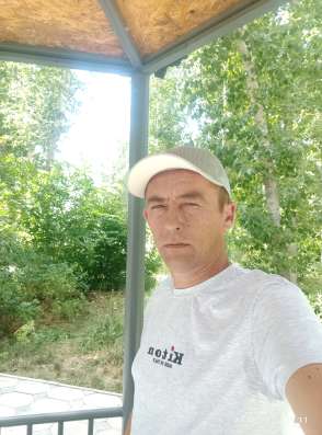 Виталий Харичкин, 40 лет, хочет познакомиться