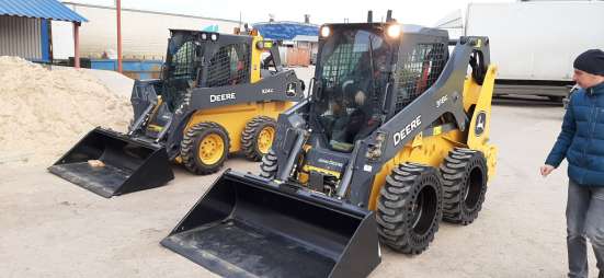 Мини-погрузчик John Deere 318G в Туле фото 3