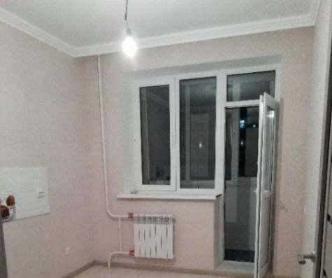 Продам однокомнатную квартиру в Краснодар.Жилая площадь 38  кв.м.Этаж 5.Дом кирпичный.