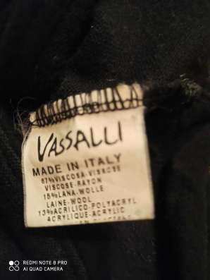 Блуза 46-48р VASSALLI Италия