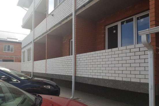 Продам однокомнатную квартиру в Краснодар.Жилая площадь 38  кв.м.Этаж 2.Дом кирпичный.