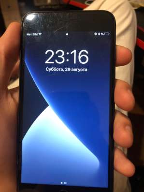 Айфон 7+ на 256 в Пскове
