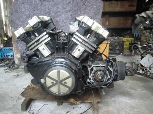 Двигатель YAMAHA V-MAX 1200