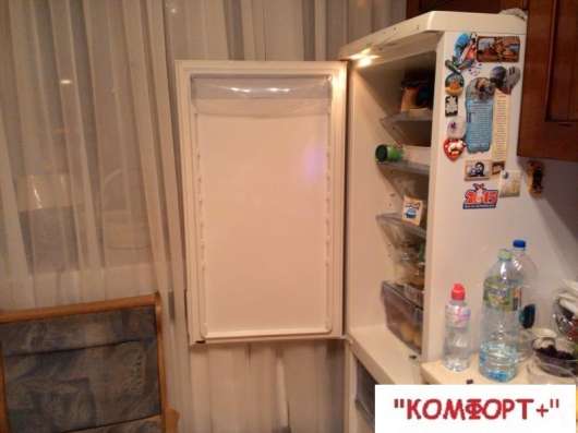 Установка встроенного холодильника