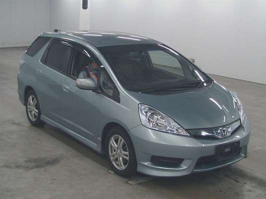 Honda Fit Shutlte Hybrid